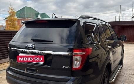 Ford Explorer VI, 2013 год, 1 555 555 рублей, 3 фотография