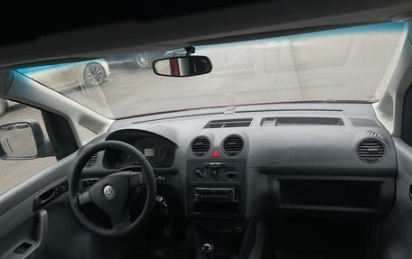 Volkswagen Caddy III рестайлинг, 2008 год, 590 000 рублей, 19 фотография