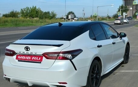 Toyota Camry, 2022 год, 3 850 000 рублей, 11 фотография