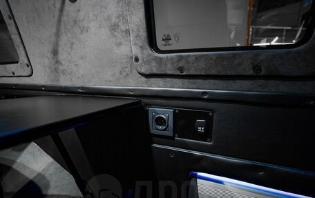 Volkswagen Transporter T6 рестайлинг, 2016 год, 7 500 000 рублей, 8 фотография