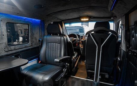 Volkswagen Transporter T6 рестайлинг, 2016 год, 7 500 000 рублей, 12 фотография