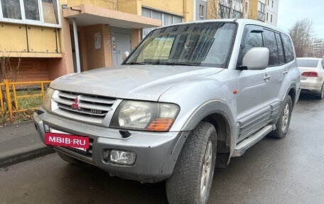 Mitsubishi Pajero III рестайлинг, 2001 год, 720 000 рублей, 5 фотография
