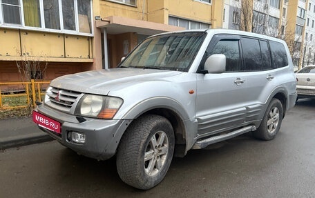 Mitsubishi Pajero III рестайлинг, 2001 год, 720 000 рублей, 4 фотография