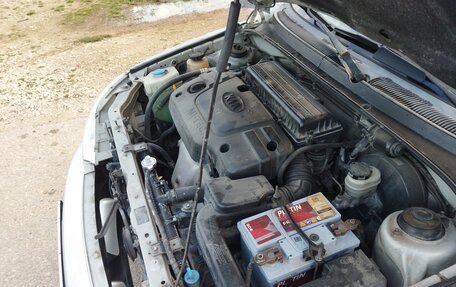 KIA Rio II, 2002 год, 250 000 рублей, 4 фотография