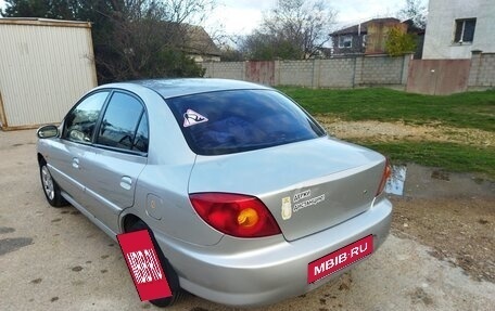 KIA Rio II, 2002 год, 250 000 рублей, 16 фотография