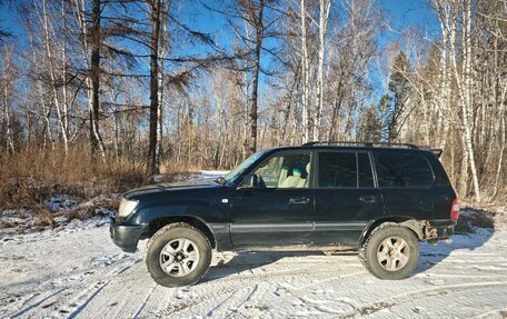 Toyota Land Cruiser 100 рестайлинг 2, 2002 год, 1 300 000 рублей, 4 фотография