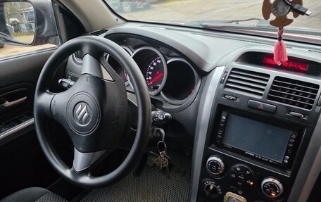 Suzuki Grand Vitara, 2005 год, 550 000 рублей, 16 фотография