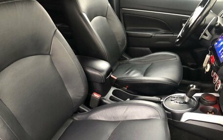 Mitsubishi ASX I рестайлинг, 2011 год, 820 000 рублей, 10 фотография