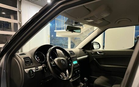 Skoda Yeti I рестайлинг, 2015 год, 1 436 000 рублей, 23 фотография