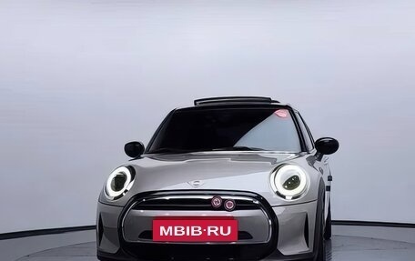MINI Hatch, 2021 год, 2 350 000 рублей, 3 фотография