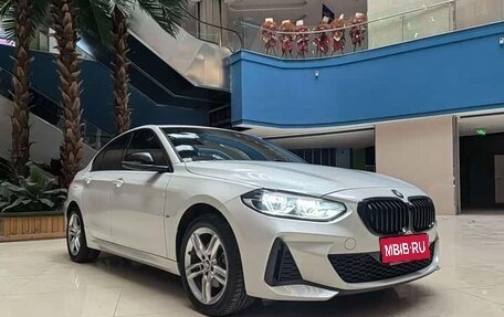 BMW 1 серия, 2022 год, 2 190 000 рублей, 5 фотография