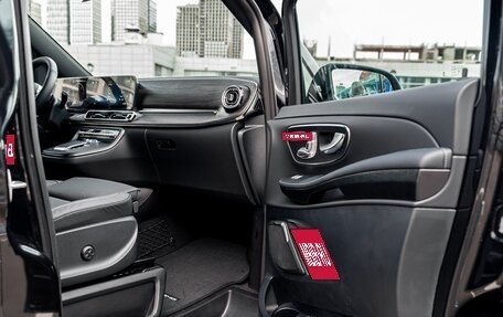 Mercedes-Benz V-Класс, 2025 год, 14 199 000 рублей, 19 фотография