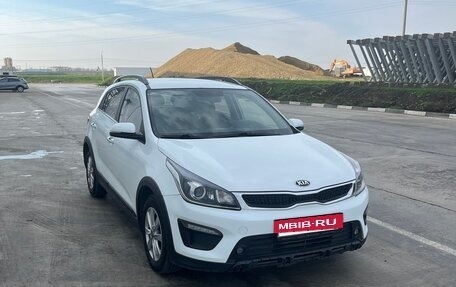 KIA Rio IV, 2018 год, 1 570 000 рублей, 2 фотография