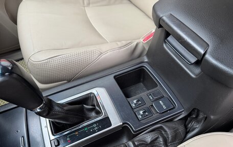 Toyota Land Cruiser Prado 150 рестайлинг 2, 2010 год, 2 560 000 рублей, 21 фотография