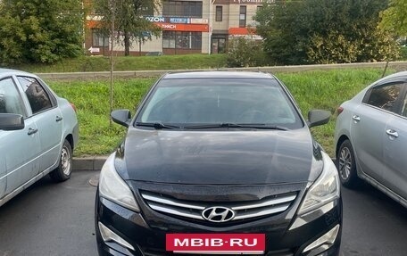 Hyundai Solaris II рестайлинг, 2014 год, 750 000 рублей, 2 фотография