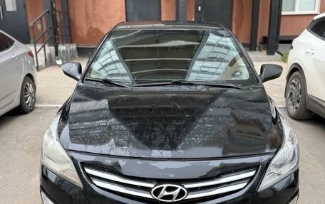 Hyundai Solaris II рестайлинг, 2014 год, 750 000 рублей, 11 фотография