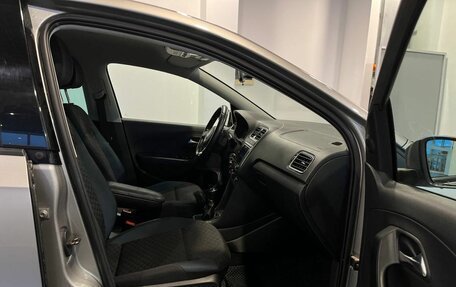 Volkswagen Polo VI (EU Market), 2019 год, 1 450 000 рублей, 28 фотография