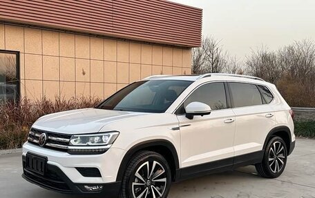 Volkswagen Tharu, 2022 год, 1 900 000 рублей, 9 фотография