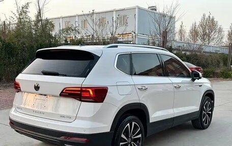 Volkswagen Tharu, 2022 год, 1 900 000 рублей, 8 фотография