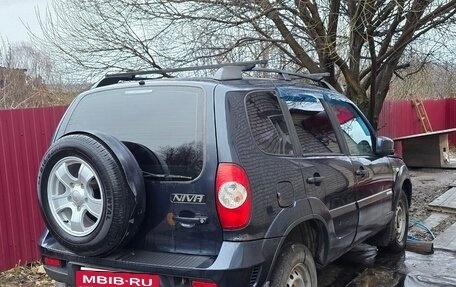 Chevrolet Niva I рестайлинг, 2013 год, 550 000 рублей, 4 фотография