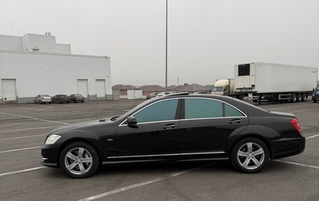 Mercedes-Benz S-Класс, 2012 год, 2 650 000 рублей, 4 фотография