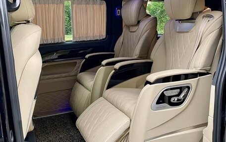 Mercedes-Benz Vito, 2021 год, 6 180 000 рублей, 16 фотография