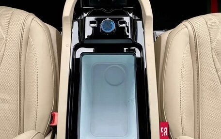 Mercedes-Benz Vito, 2021 год, 6 180 000 рублей, 12 фотография