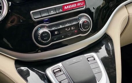 Mercedes-Benz Vito, 2021 год, 6 180 000 рублей, 14 фотография