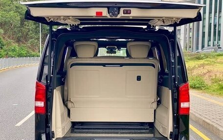 Mercedes-Benz Vito, 2021 год, 6 180 000 рублей, 20 фотография