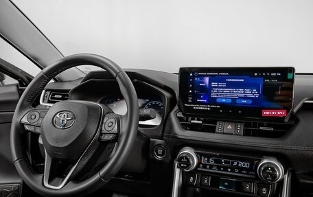 Toyota RAV4, 2025 год, 4 599 000 рублей, 11 фотография