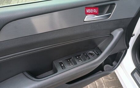 Hyundai Sonata VII, 2019 год, 2 040 000 рублей, 18 фотография