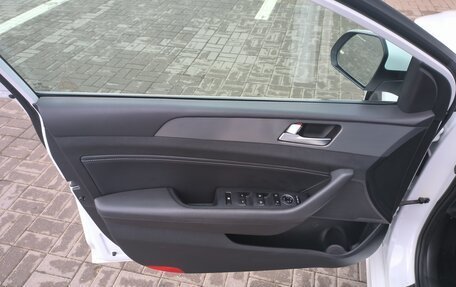 Hyundai Sonata VII, 2019 год, 2 040 000 рублей, 17 фотография