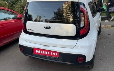 KIA Soul II рестайлинг, 2018 год, 1 105 000 рублей, 3 фотография