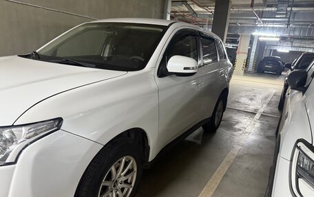 Mitsubishi Outlander III рестайлинг 3, 2012 год, 990 000 рублей, 2 фотография