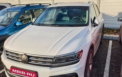 Volkswagen Tiguan II, 2020 год, 4 000 000 рублей, 1 фотография