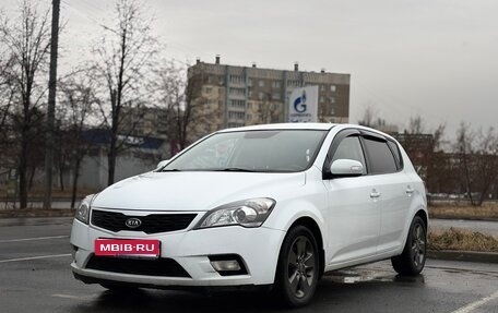 KIA cee'd I рестайлинг, 2010 год, 530 000 рублей, 1 фотография