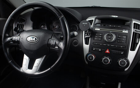 KIA cee'd I рестайлинг, 2010 год, 679 000 рублей, 9 фотография