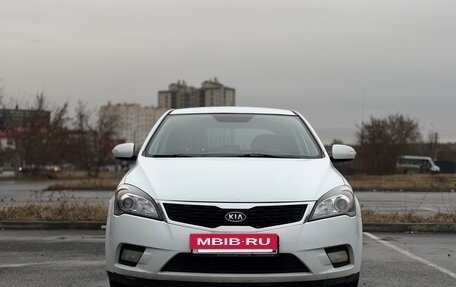 KIA cee'd I рестайлинг, 2010 год, 530 000 рублей, 3 фотография