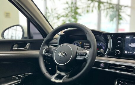 KIA K5, 2020 год, 2 320 000 рублей, 19 фотография