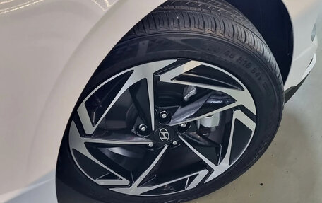 Hyundai Sonata VIII, 2024 год, 2 650 000 рублей, 5 фотография