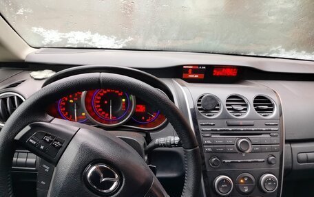 Mazda CX-7 I рестайлинг, 2011 год, 850 000 рублей, 3 фотография