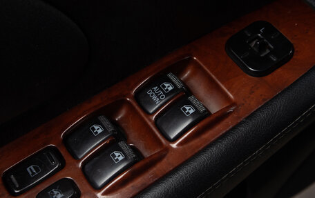 Hyundai Sonata IV рестайлинг, 2005 год, 509 000 рублей, 14 фотография