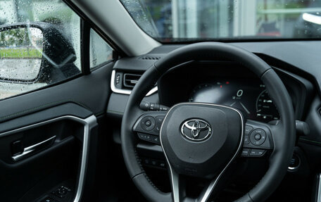 Toyota RAV4, 2025 год, 4 800 000 рублей, 33 фотография