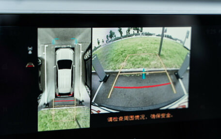 Toyota RAV4, 2025 год, 4 800 000 рублей, 39 фотография