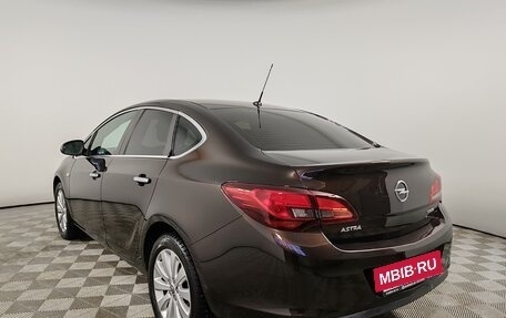 Opel Astra J, 2013 год, 799 000 рублей, 16 фотография
