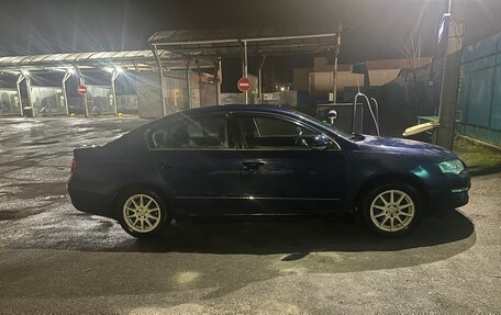 Volkswagen Passat B6, 2007 год, 500 000 рублей, 2 фотография