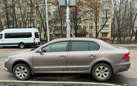 Skoda Superb III рестайлинг, 2012 год, 1 300 000 рублей, 3 фотография