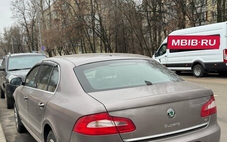 Skoda Superb III рестайлинг, 2012 год, 1 300 000 рублей, 4 фотография