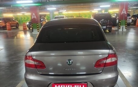 Skoda Superb III рестайлинг, 2012 год, 1 300 000 рублей, 8 фотография