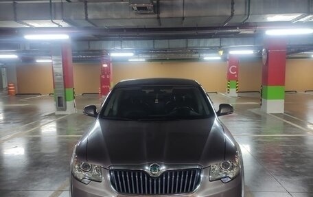 Skoda Superb III рестайлинг, 2012 год, 1 300 000 рублей, 6 фотография